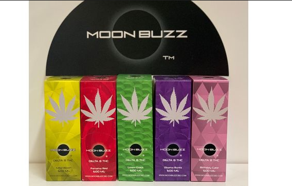MOON BUZZ THC-A DIAMOND PRE ROLL 0.8G 5 JOINTS PER JAR 4CT/PACK